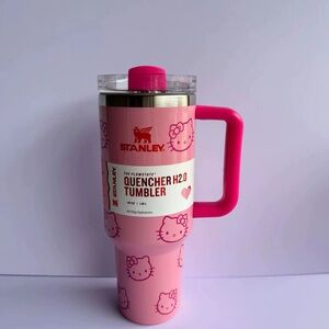 Stanley Pink Hello Kitty Tumbler